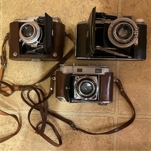 *SOLD* 3 Vintage Kodak & Zenobia Cameras
